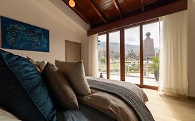 Hotel Boutique Mitad Del Mundo